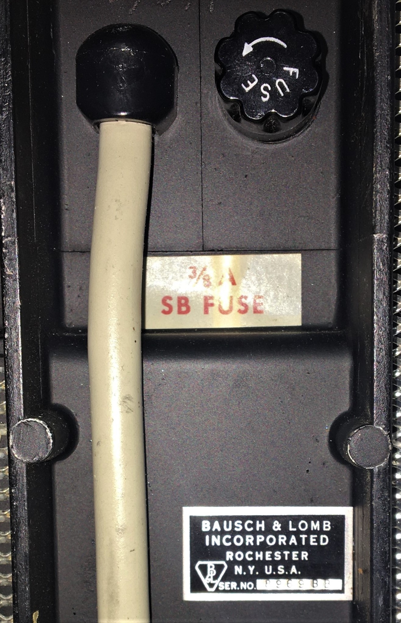 Used Bausch & Lomb Spectronic 20 (33.29.61.64) Visible Spectrophotometer - 340 to 950nm