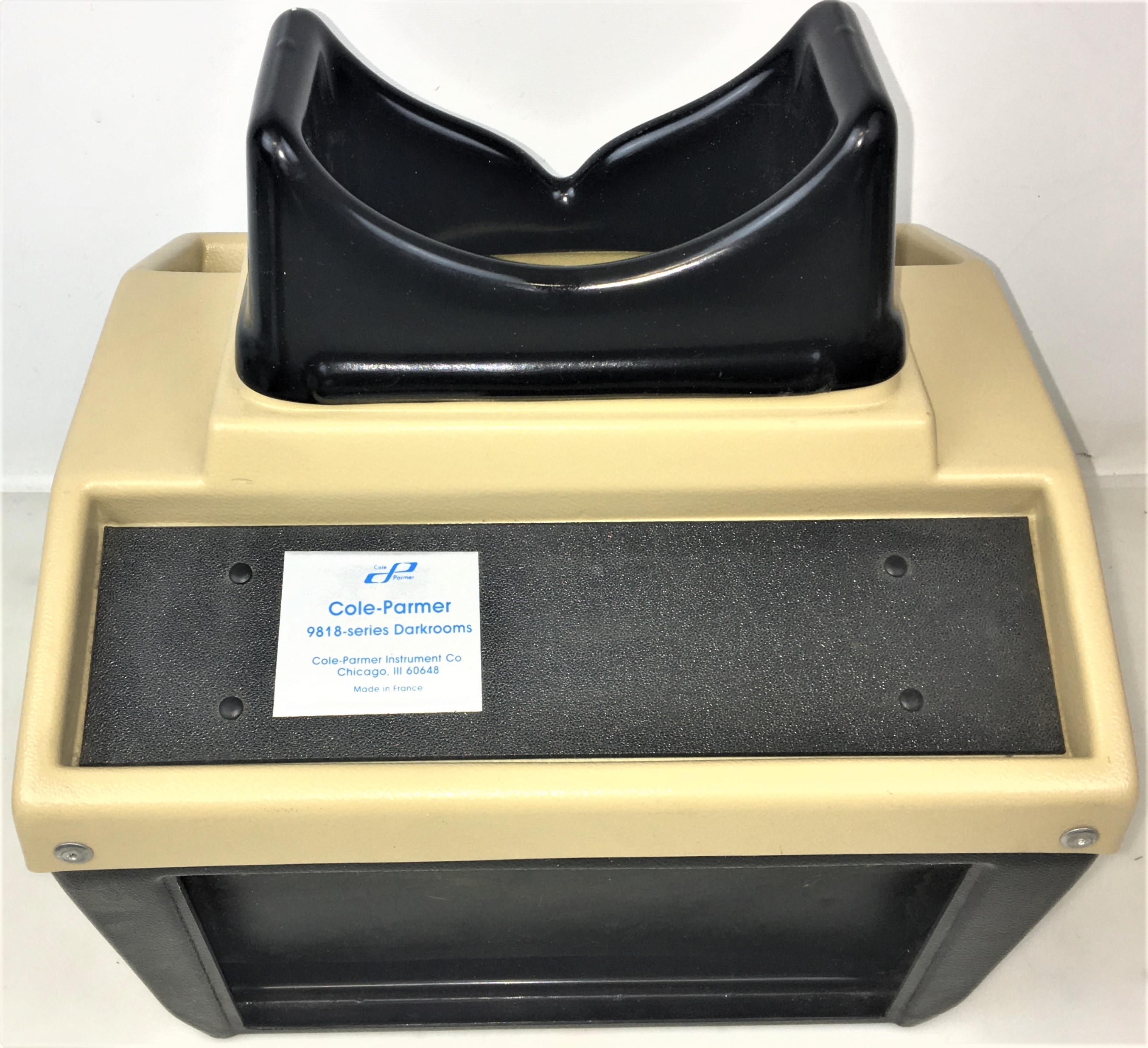 Used Cole-Parmer 9818 Series Darkroom Chromatography Viewer