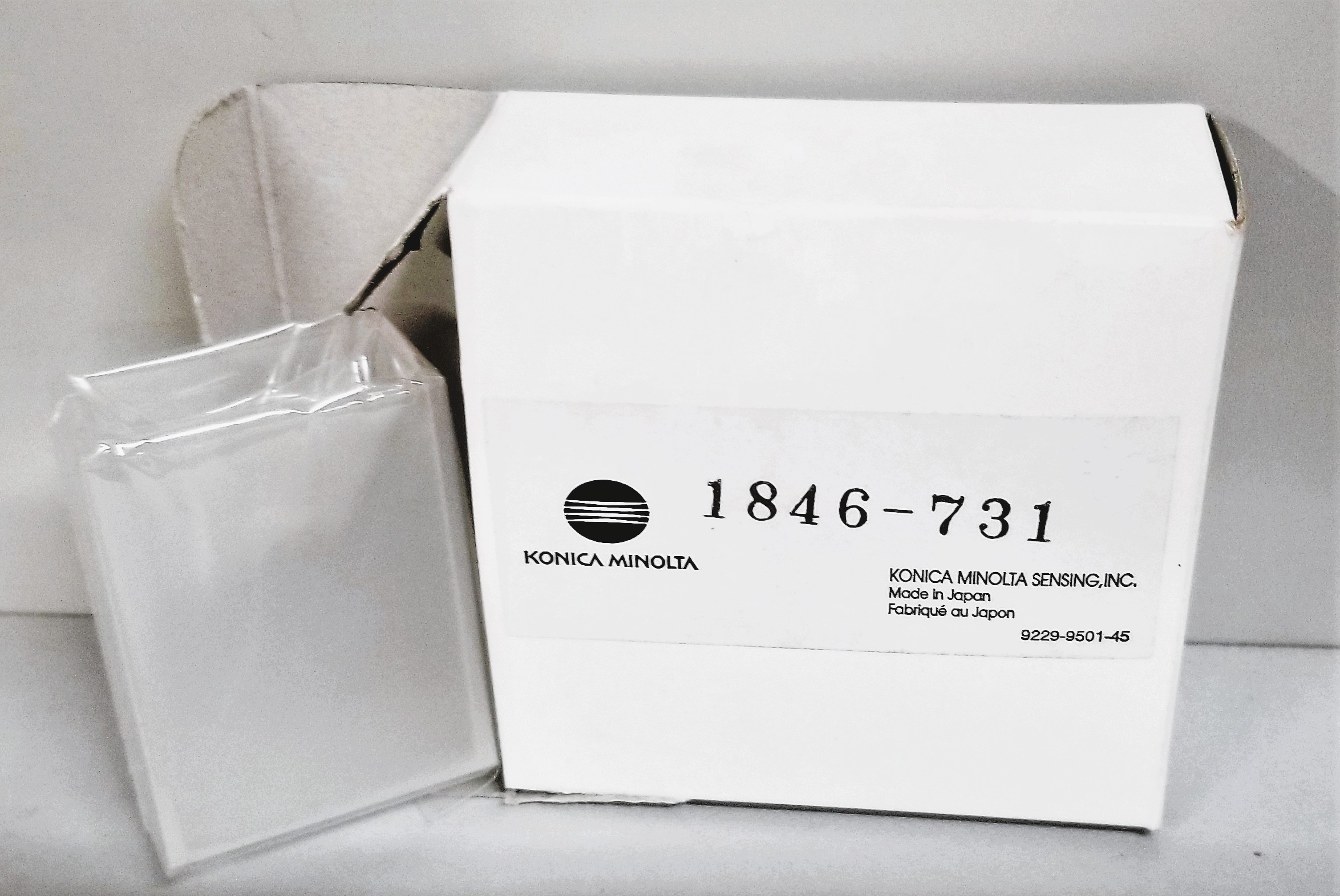 New Open Box Konica Minolta 1846-731 Sample Cell - 20mm for CR-400 Chroma-Meter