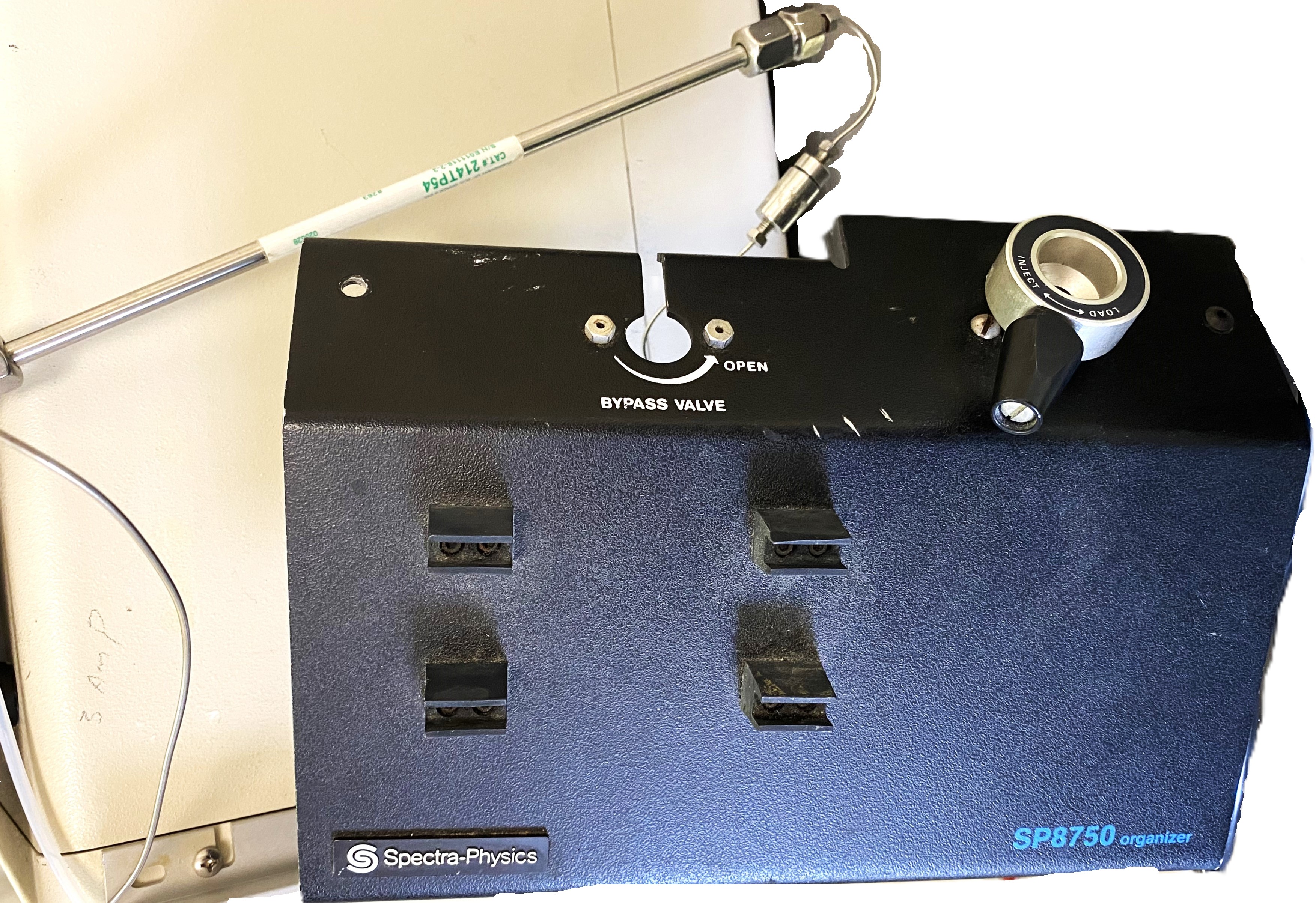 Used Varian 9000 Series UV-Visible HPLC System