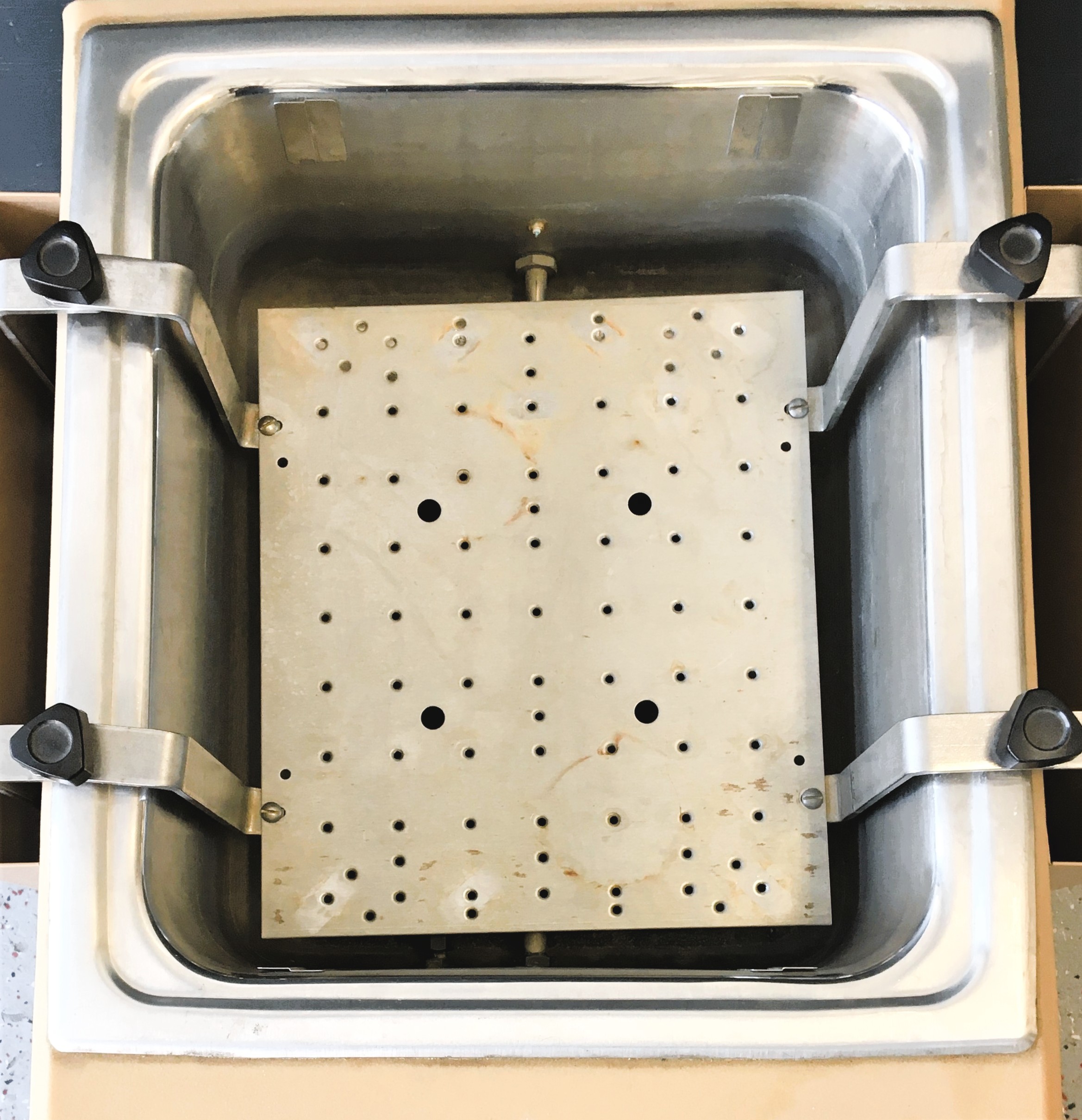 Used Lab-Line Orbit 3545 Shaking Bath