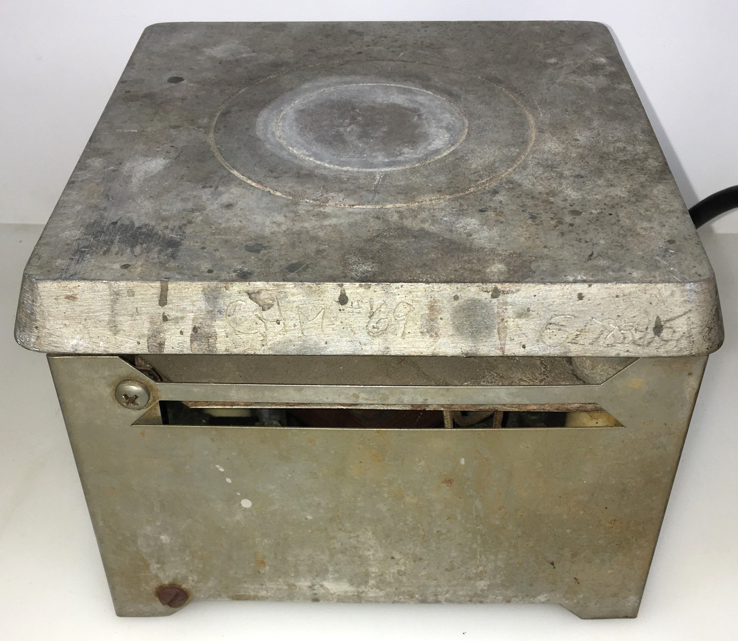 Used Fisher Thermix Stirring Hot Plate (8" x 8" Plate)