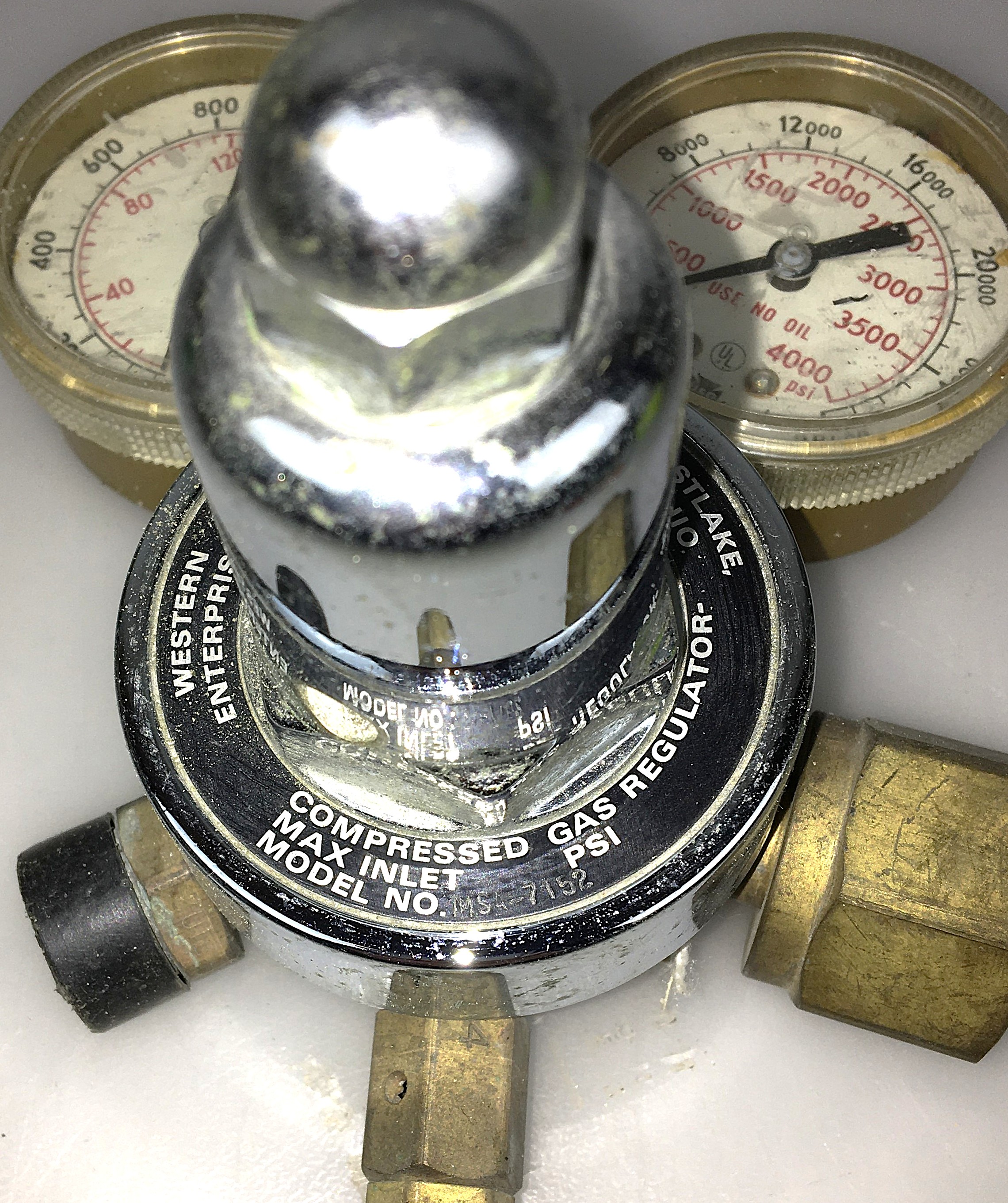 Used Western Accu-Trol MSA-7152 Compressed Air Regulator (CGA 346)