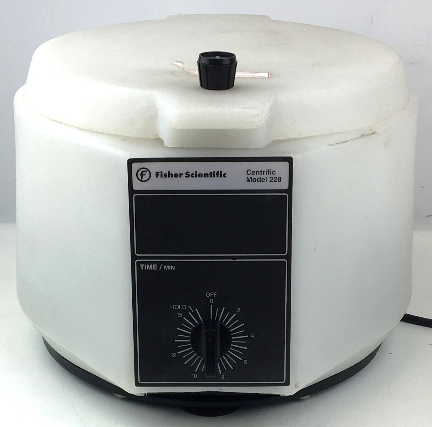 Used Fisher Centrific 228 Centrifuge with Fixed-Angle Rotor