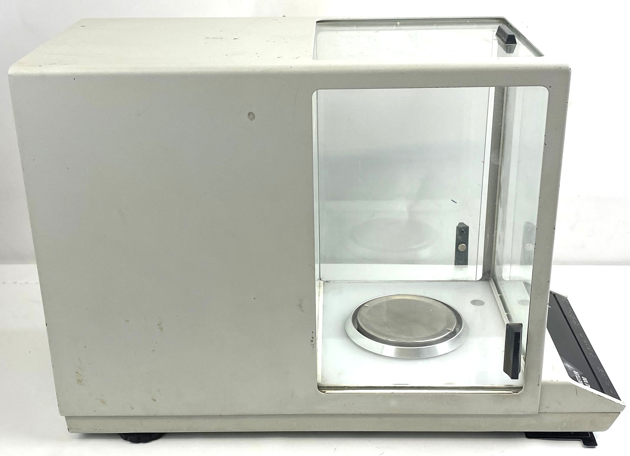 Used Mettler AE 100-S Analytical Balance (109g x 0.1mg)