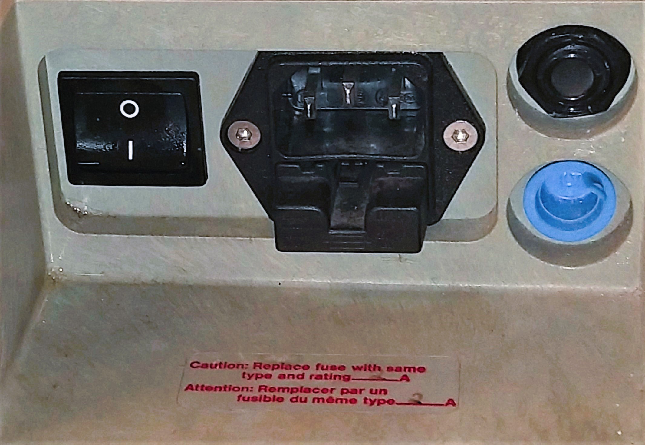 Used Millipore Elix 10 Water Purifier