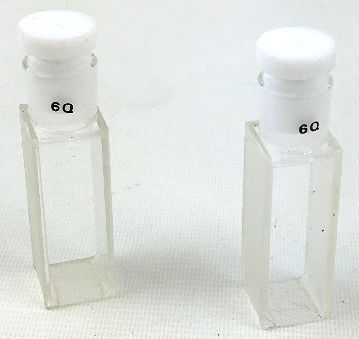 Used MRS Scientific 6Q Quartz Cuvette with Stopper - 3.5mL (Set of 2)