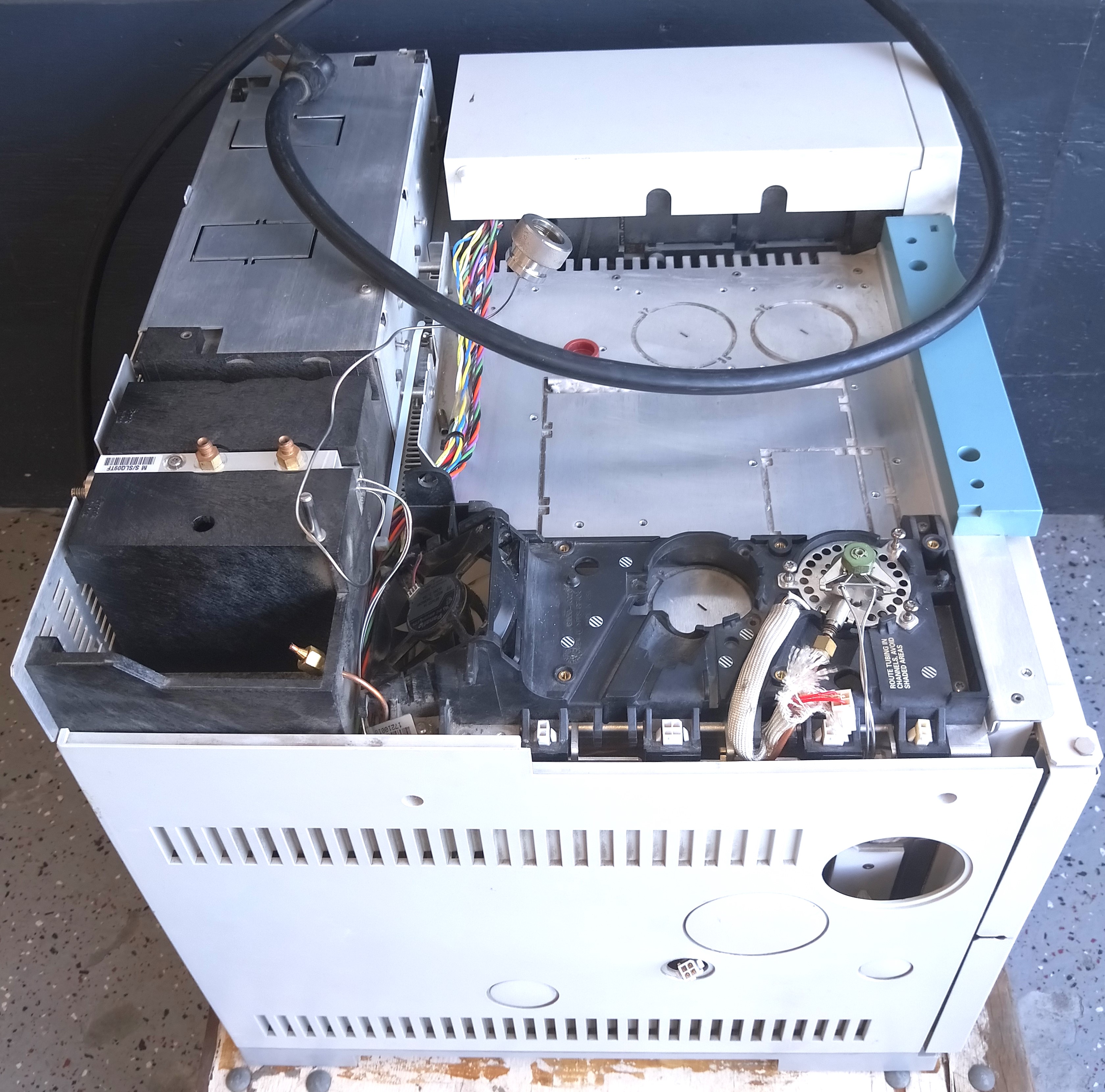 Used Agilent 6890-5973 Network GC-MS System