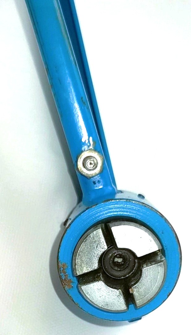 Used Wheaton 224301 E-Z Crimper (11mm)