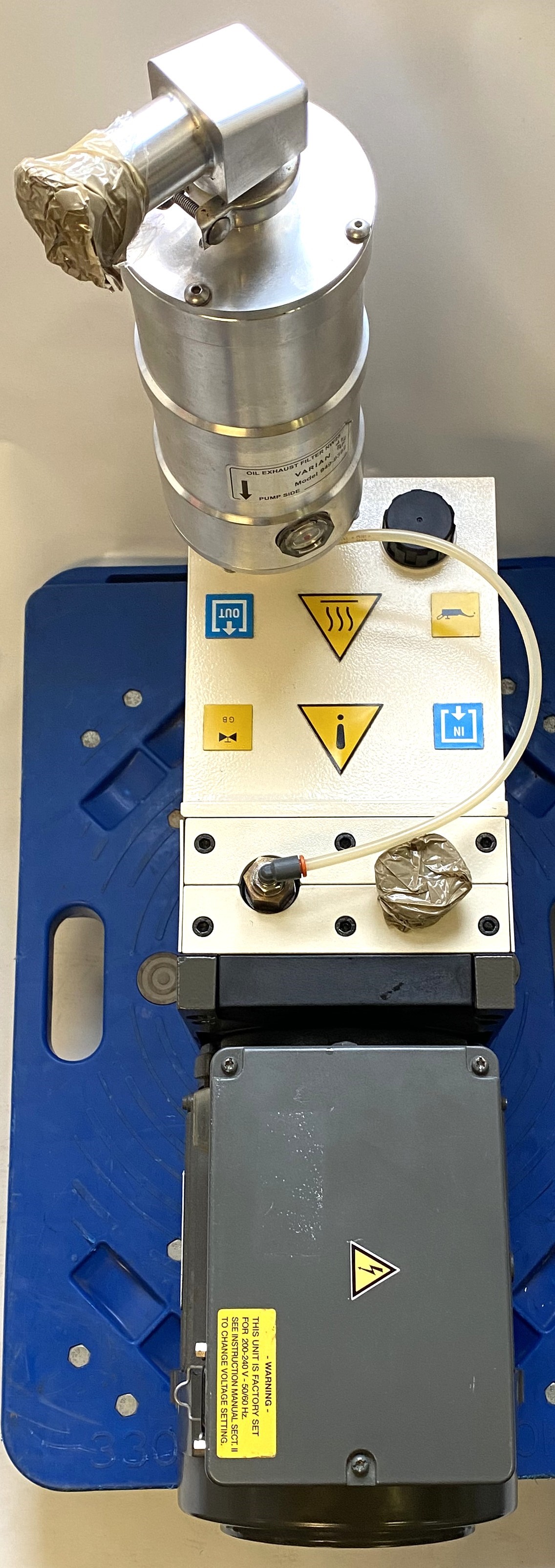 Used Varian (Agilent) DS 602 Rotary Vacuum Pump with Varian Oil Filter (17.6cfm)