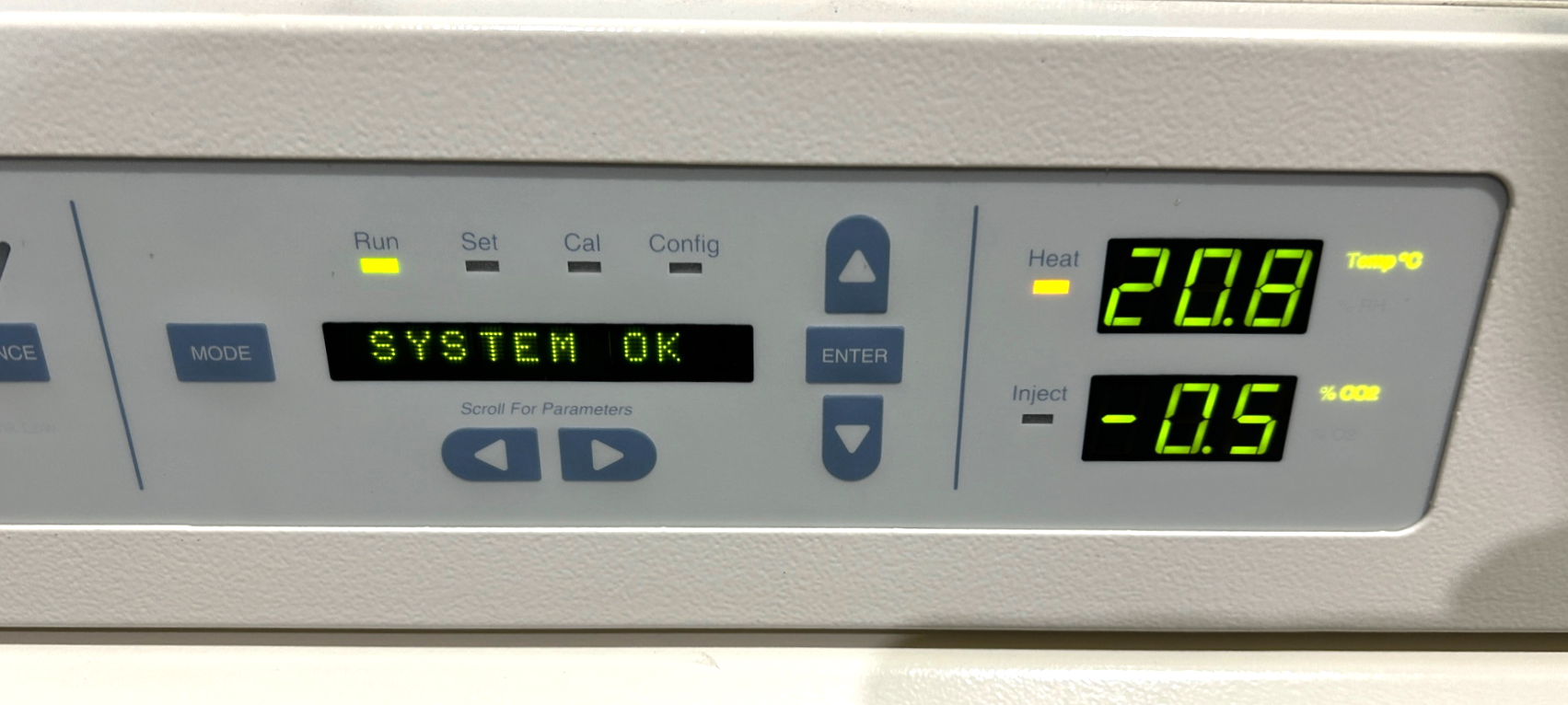 Used Thermo Forma 310 CO2 Incubator (6.5 Cu-Ft)