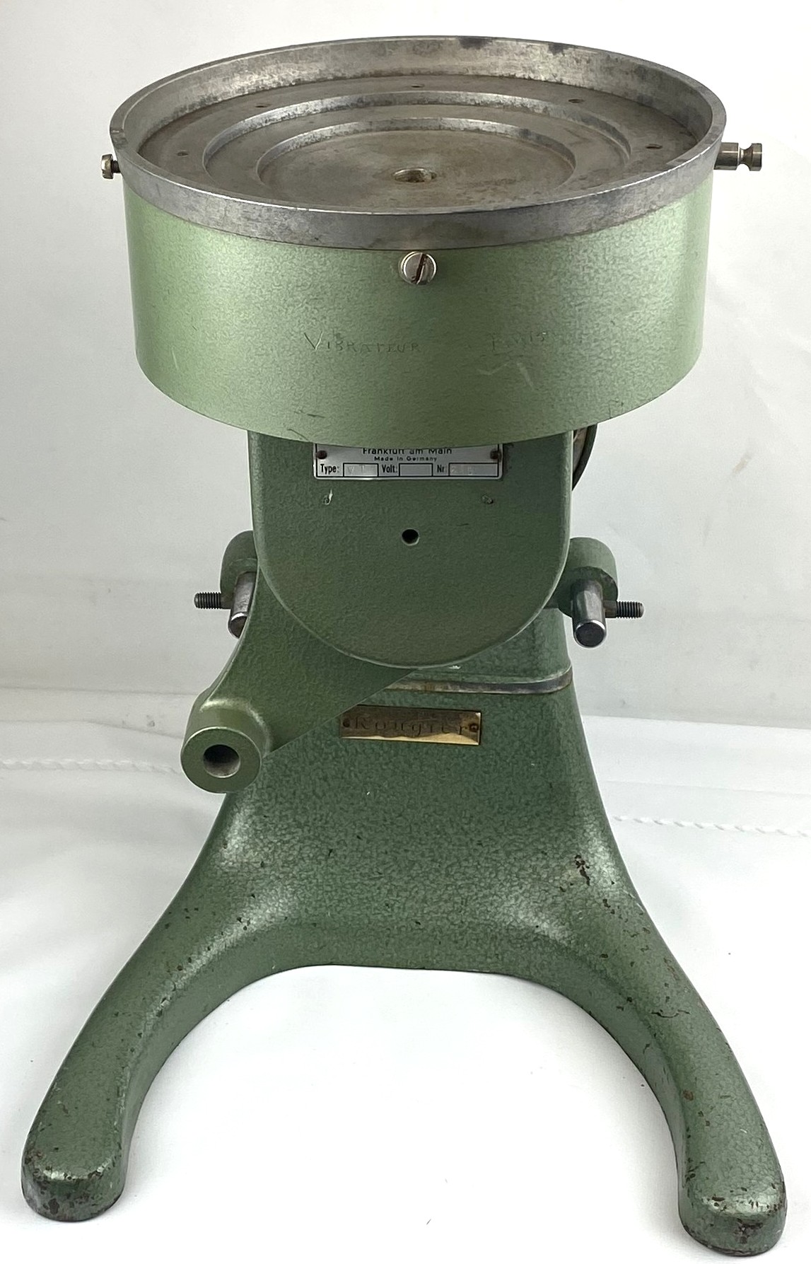Used Erweka KU1-VT Vibratory Sieve Shaker
