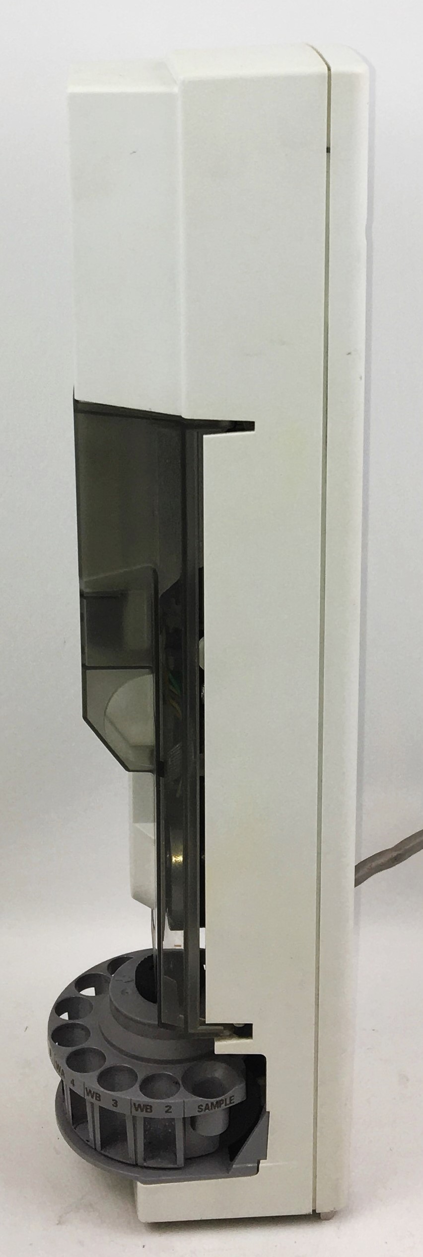 Used Agilent 7683B Series (G2913A) Autoinjector Tower