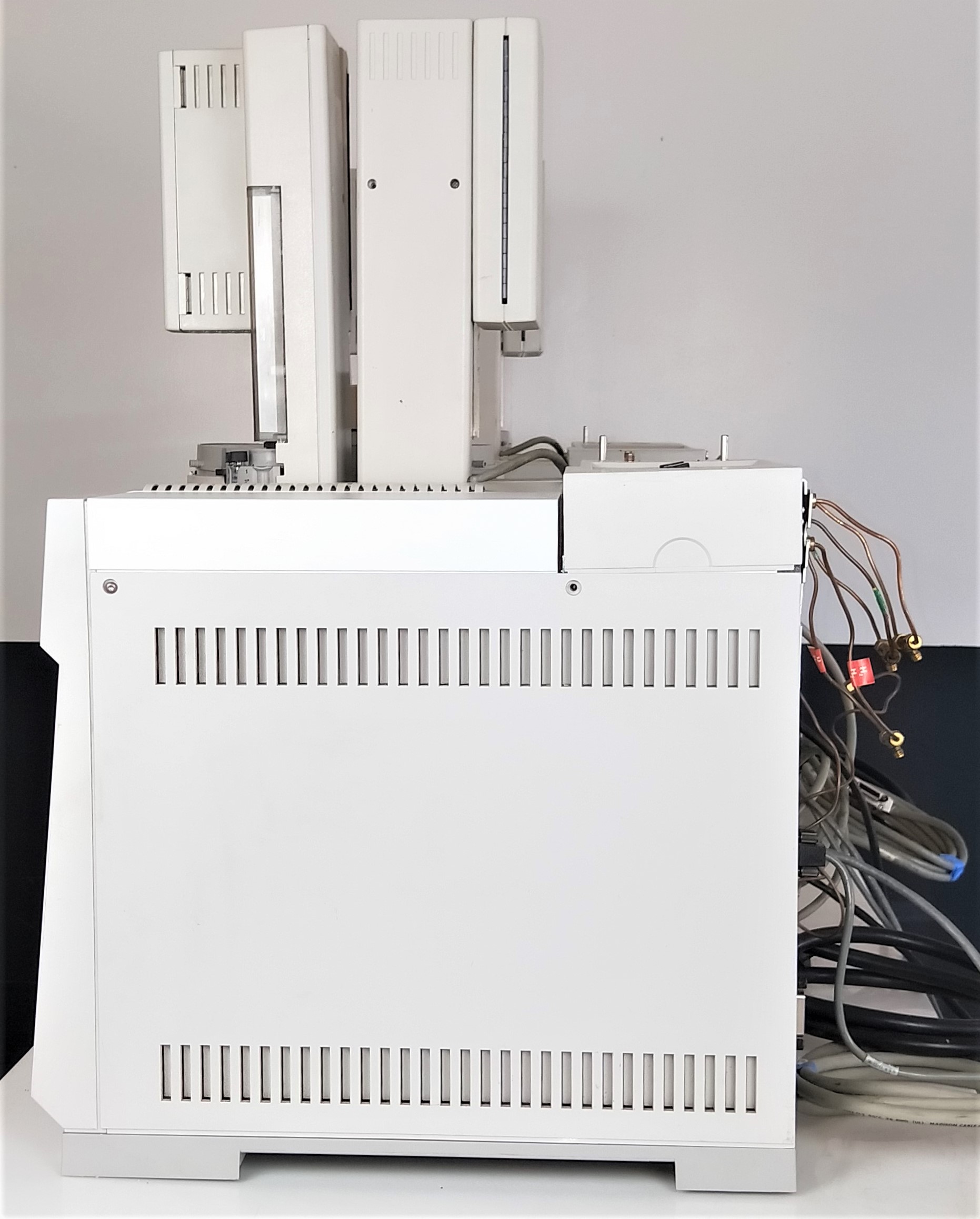 Used Agilent 6890 Series (G1530A) Dual FID Gas Chromatograph with Autosampler