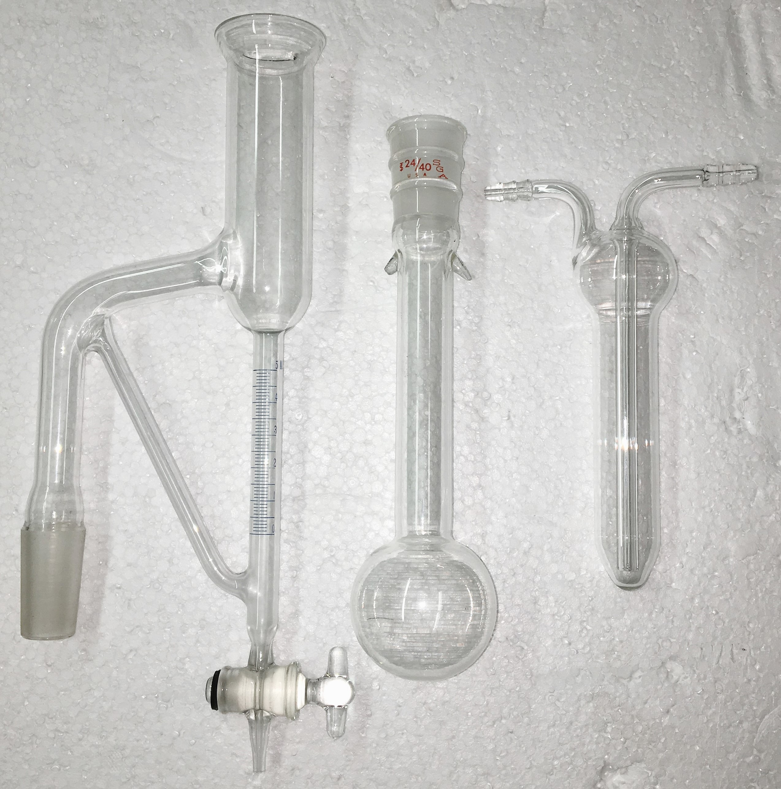 Used Corning PYREX 3405 Volatile Oil 50mL Distillation Apparatus for Oils Lighter Than Water