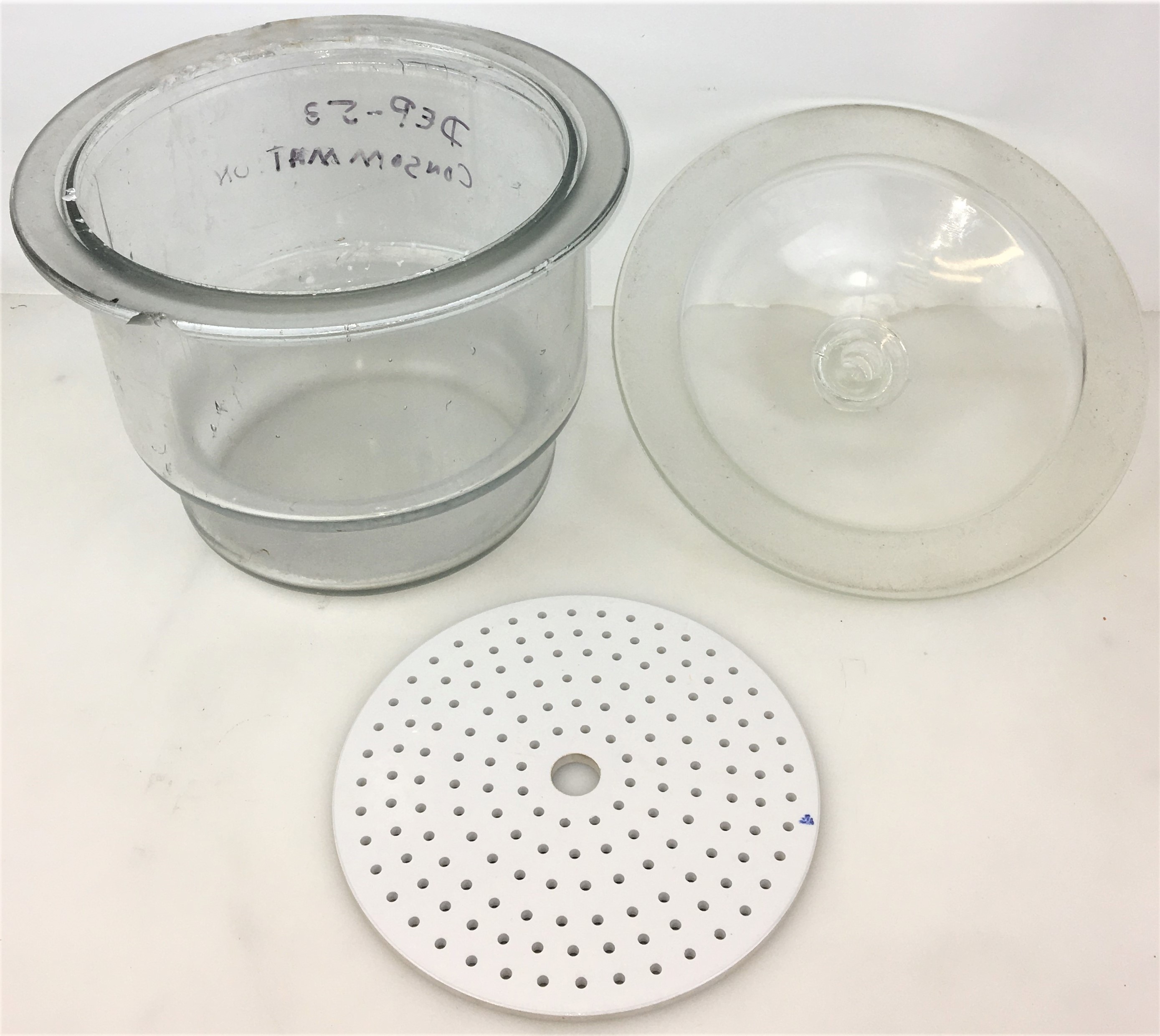 Used Corning PYREX 240mm ID Glass Desiccator with Coors Plate