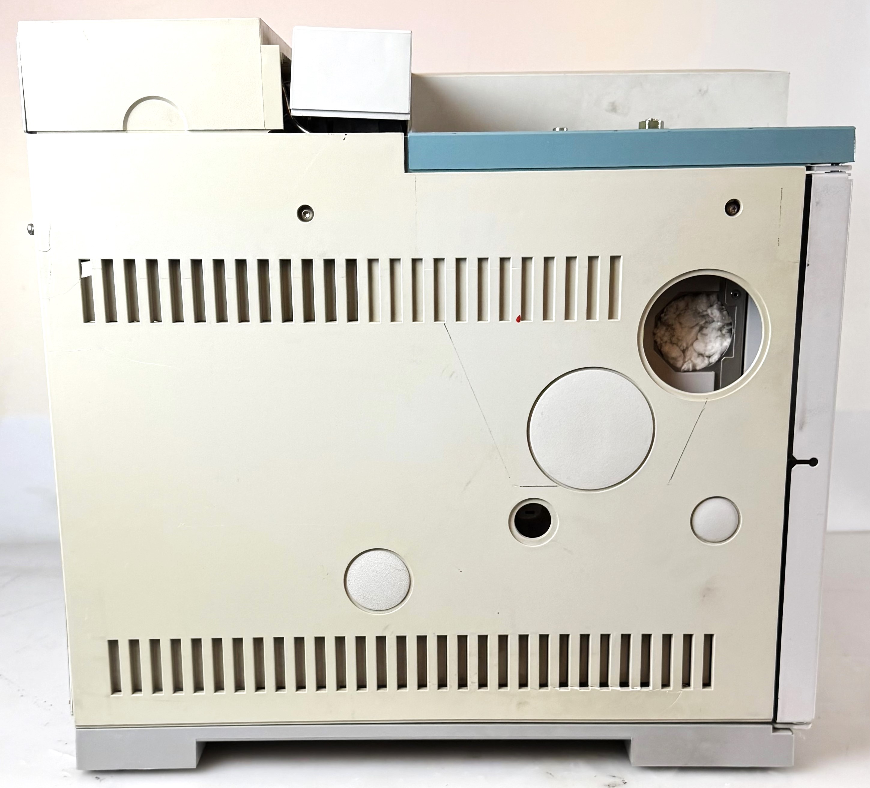 As is Agilent 6890A Plus (G1530A) Gas Chromatograph