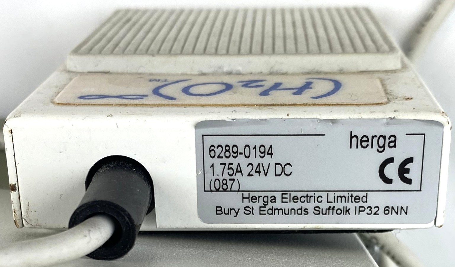 Used Millipore Milli-Q Gradient A10 Water Purifier with Q-Pod Dispenser and Footswitch