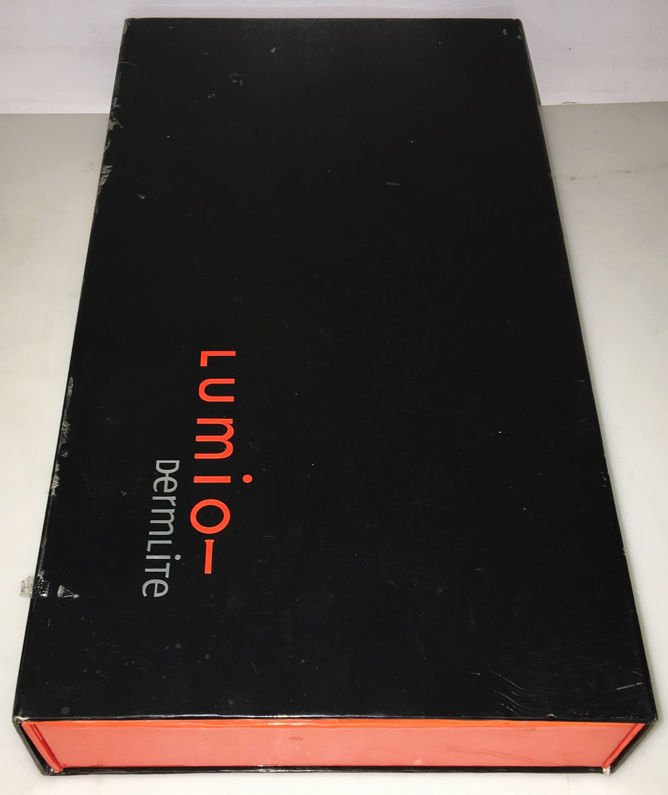 New Open Box 3Gen Lumio DermLite Magnifying Examination Lamp