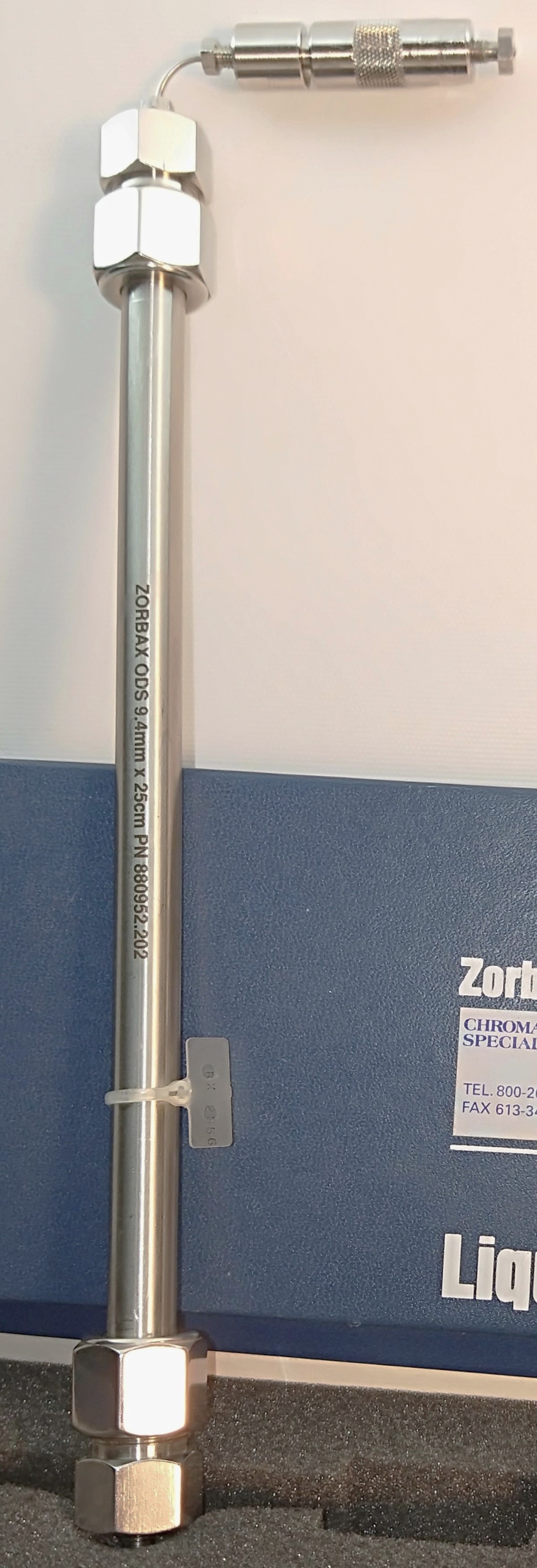 New Open Box Agilent Zorbax ODS C18 Semi-Prep HPLC Column (25 cm × 4.6 mm x 5µm)