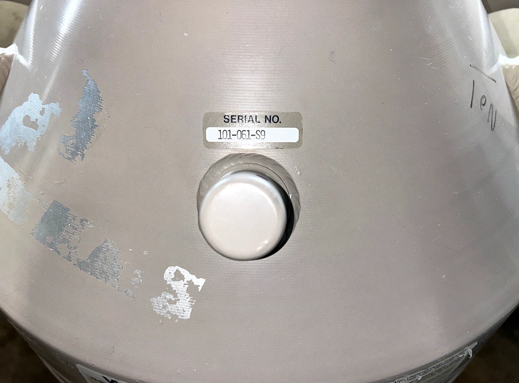 Used Union Carbide 35VHC Cryogenic Storage Tank (35L)