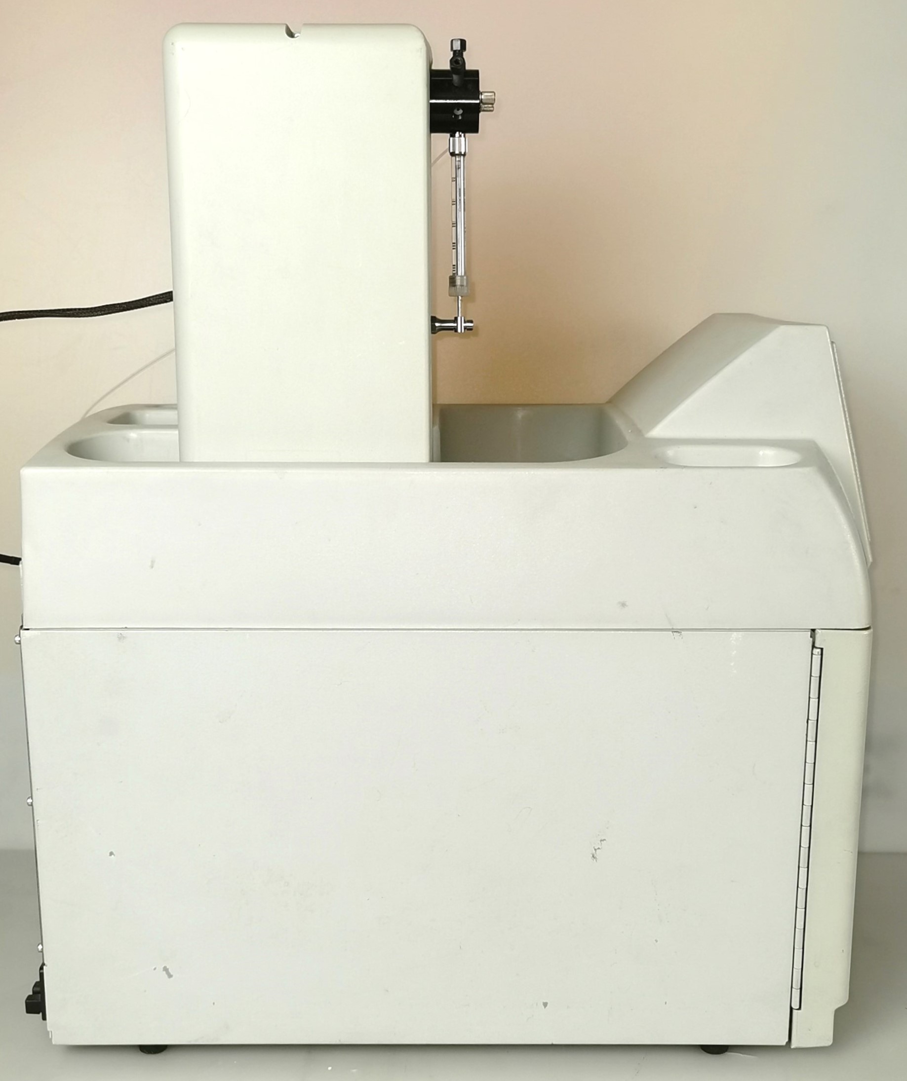 Used Dionex AS50 Autosampler