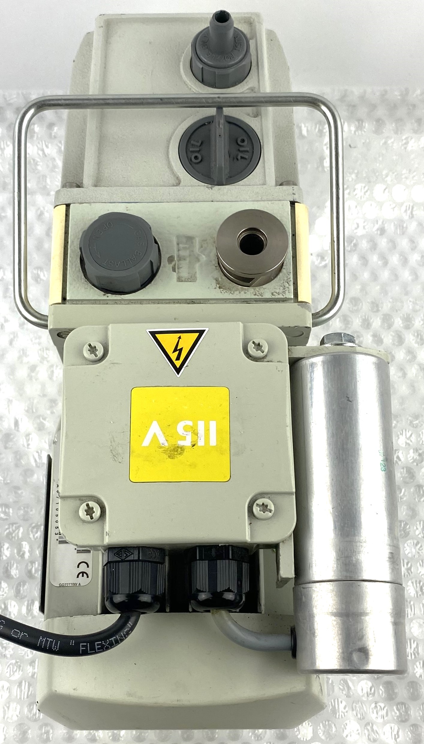 Used Edwards E2M1.5 (Agilent G1099-80023) Rotary Vacuum Pump (1.2cfm)