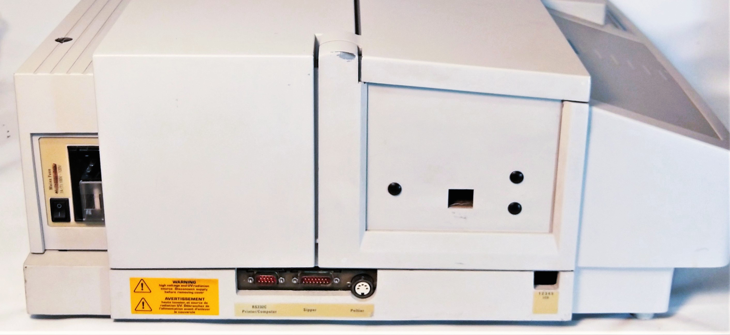 Used ATi Unicam UV4-200 UV-Visible Spectrophotometer (190 to 900nm) - FOR PARTS