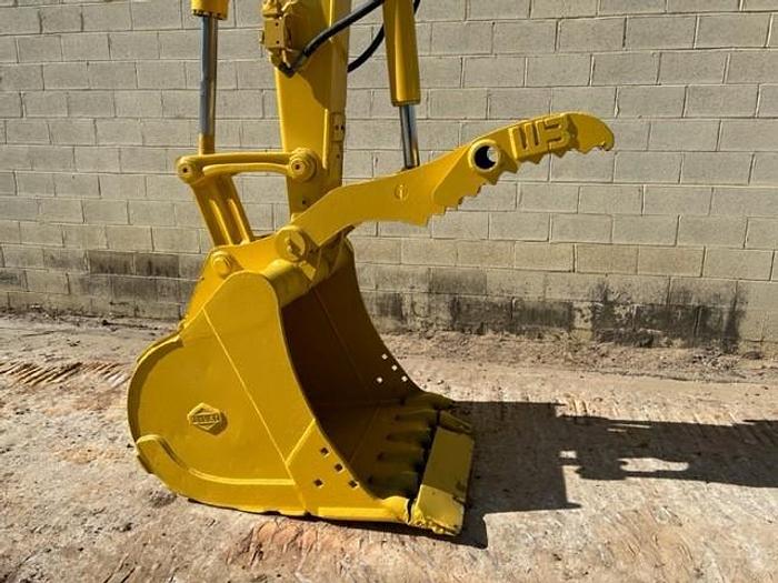 Used 2012 Komatsu CP138-8
