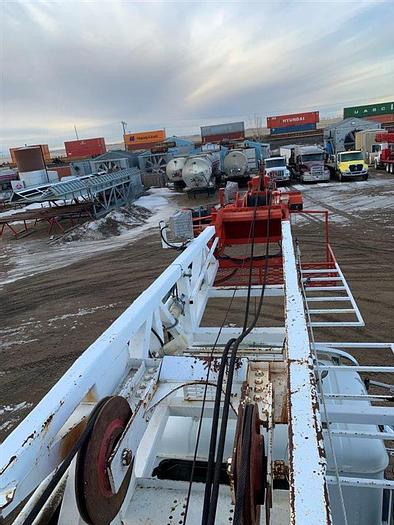 Refurbished 2004 International UDR 1500 Range III Drill Rig