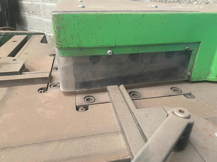 Used 2000 FIM Goal 200/4 Corner Notcher