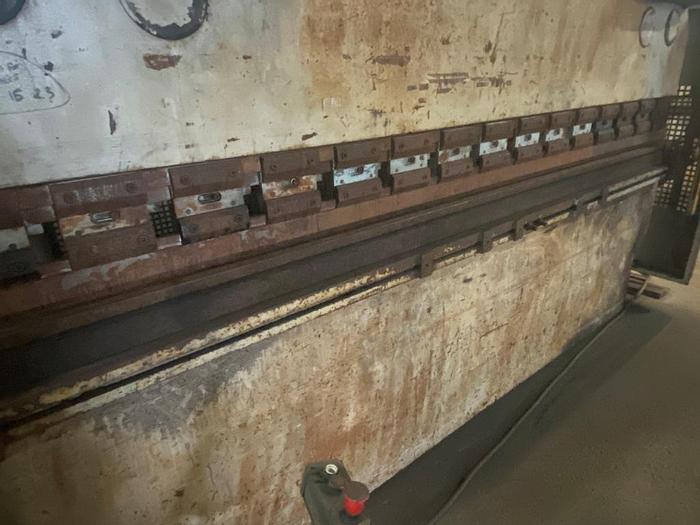 Used 2007 MVD Inan HAP 30160 NC Hydraulic Pressbrake