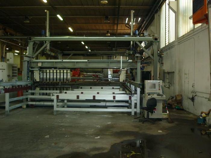 Usato Impianto di puntatura/saldatura automatica Nuova Cetas srl