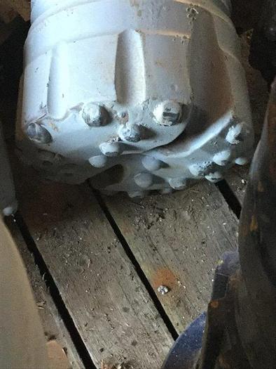 Used 7-3/4" HAMMER BIT QL8 SHANK