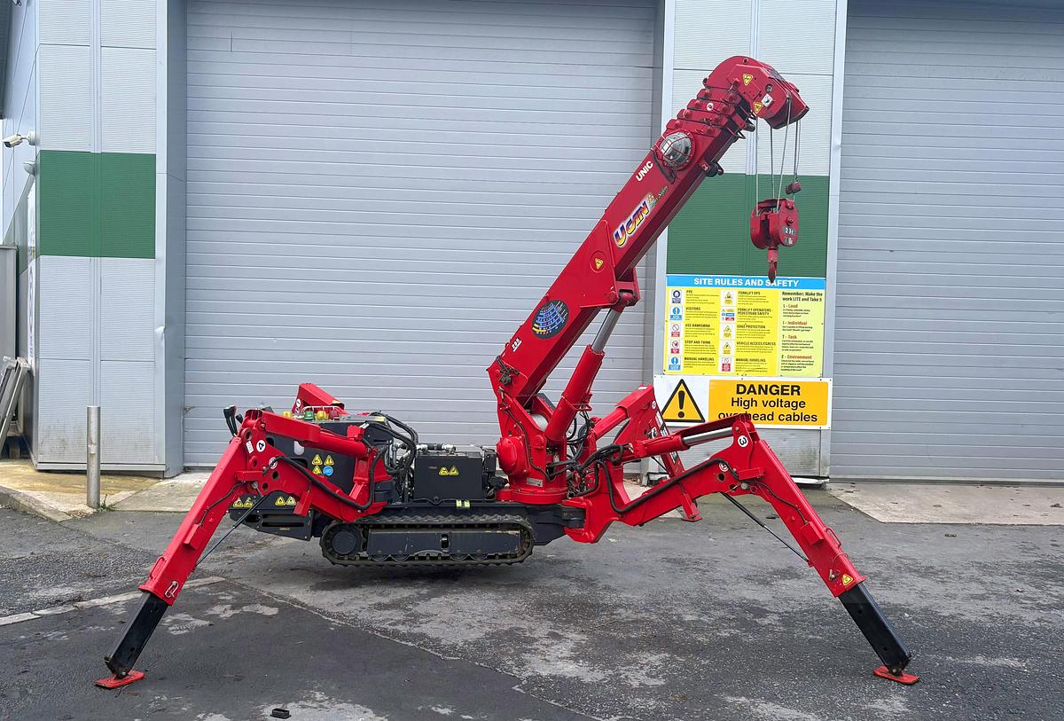 Used 2022 UNIC URW-295 CDER