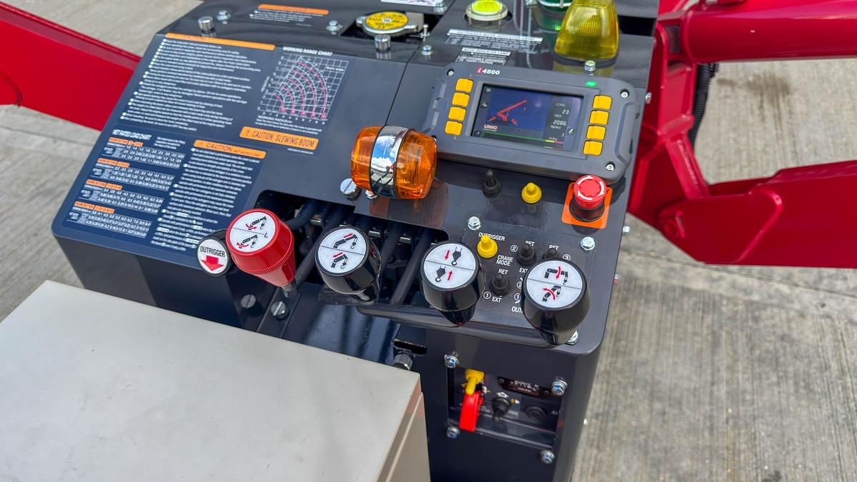 Used UNIC URW-295 CDMER