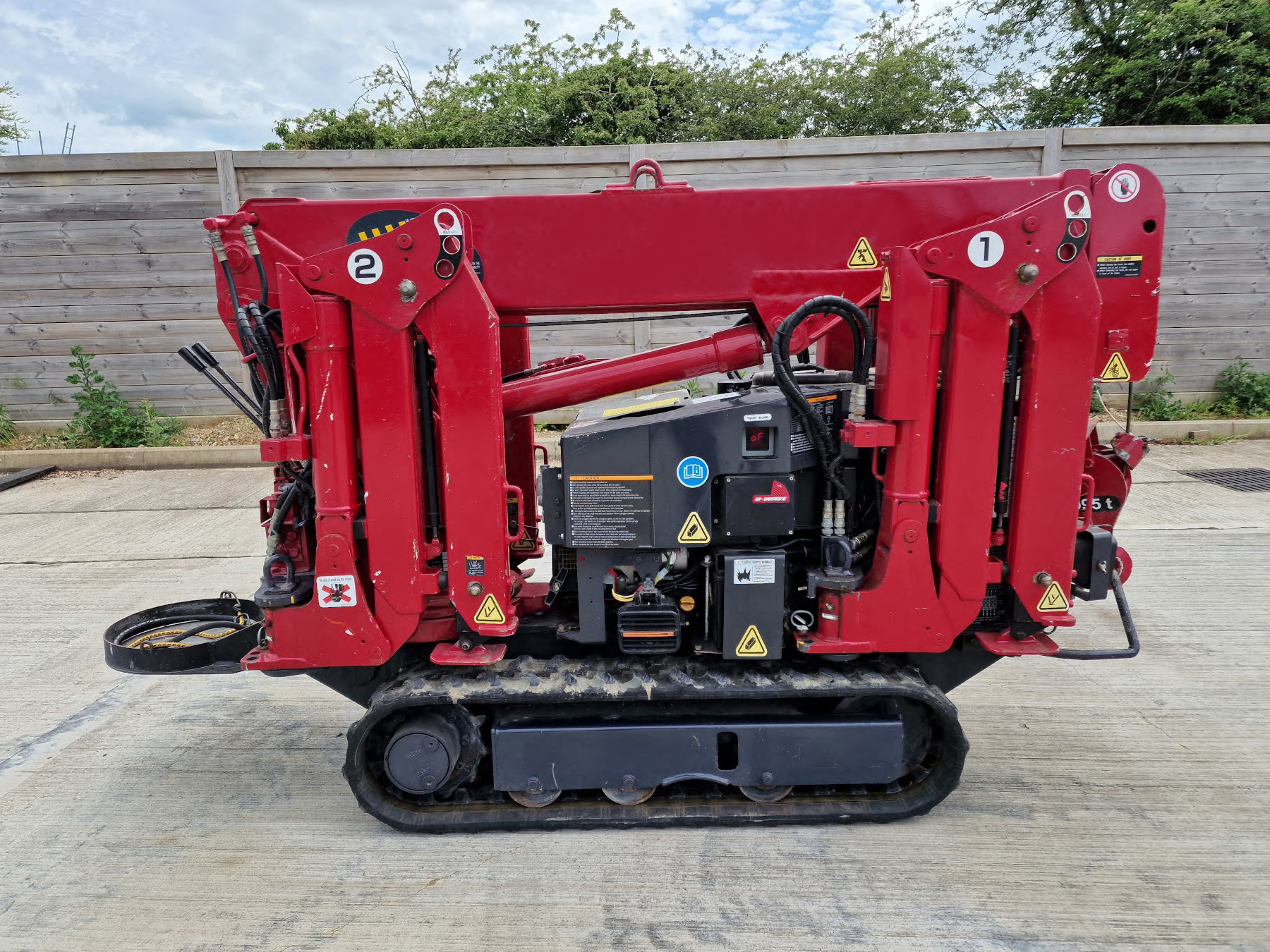 Used UNIC URW-094 CER