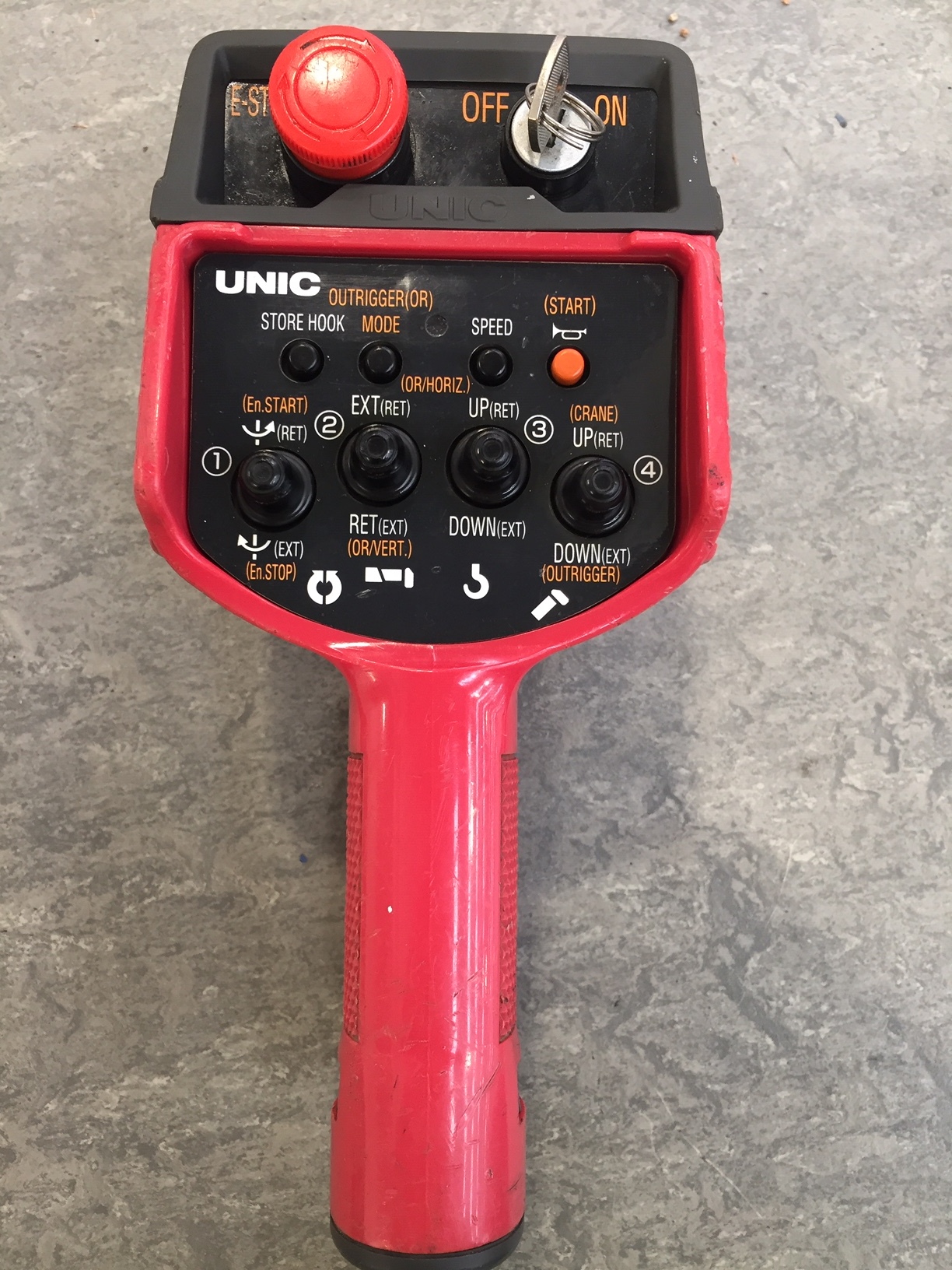Used Sold – 10/19 – 2009 UNIC URW-376 CDMER Mini Spider Crane