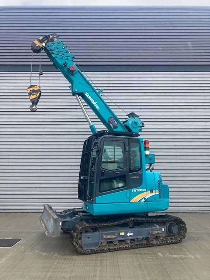 Used Sunward SWTC05B Mini Crawler Crane