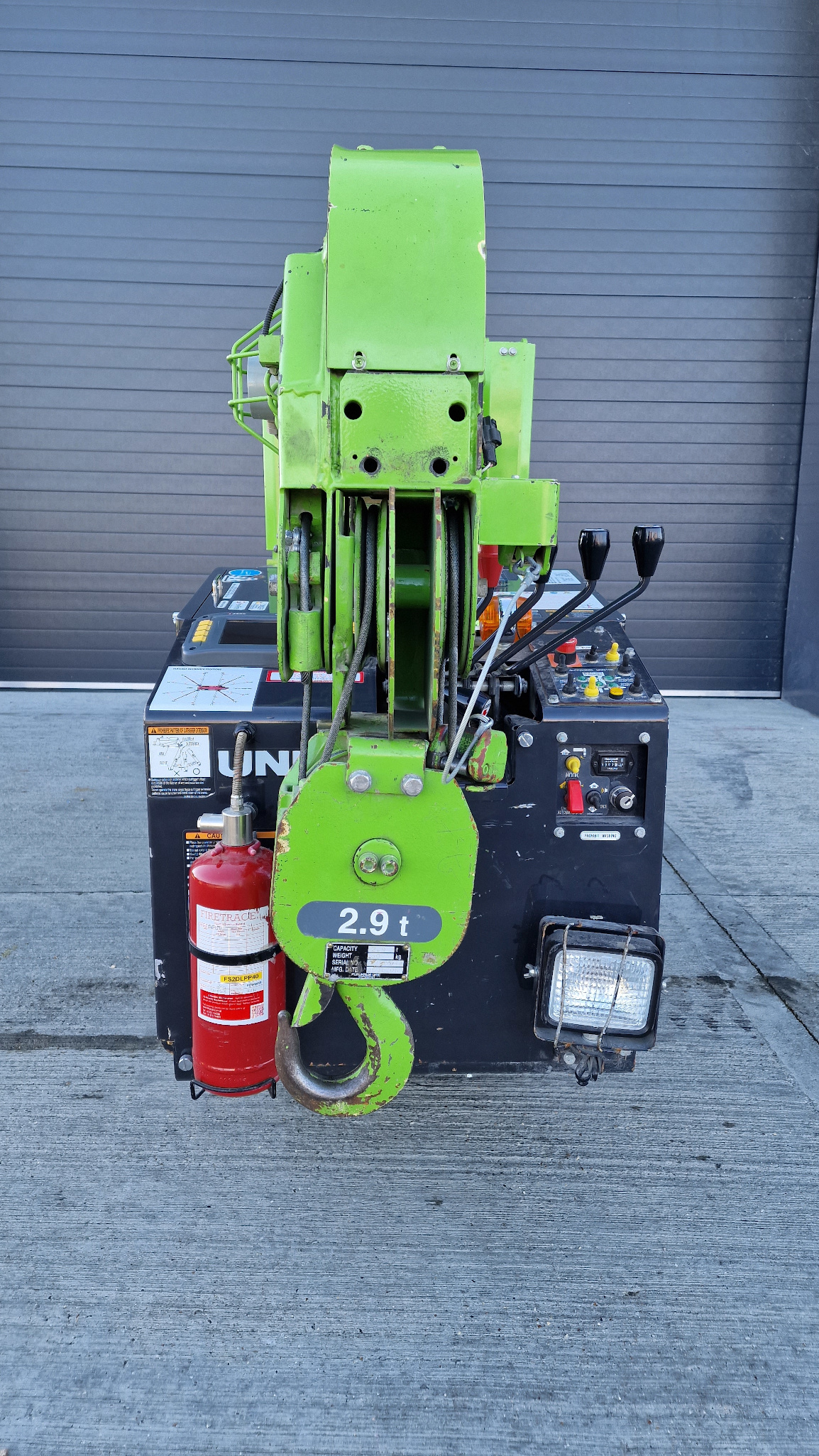 Used Sold - 10/22 - 2019 UNIC URW-295-WBE Mini Spider Crane