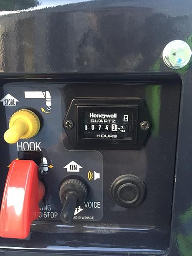 Used Sold - 10/22 - 2018 UNIC URW-295-CBE Mini Spider Crane