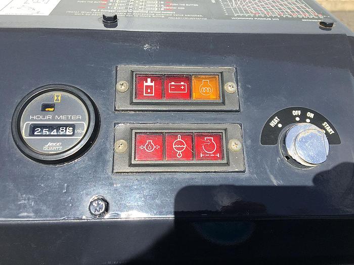 Used Sold - 12/20 - 2009 UNIC URW-506 CDMER Mini Spider Crane