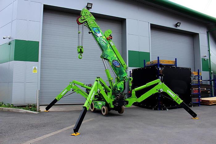 Used Sold - 05/21 - 2013 UNIC URW-095-WBE Mini Spider Crane