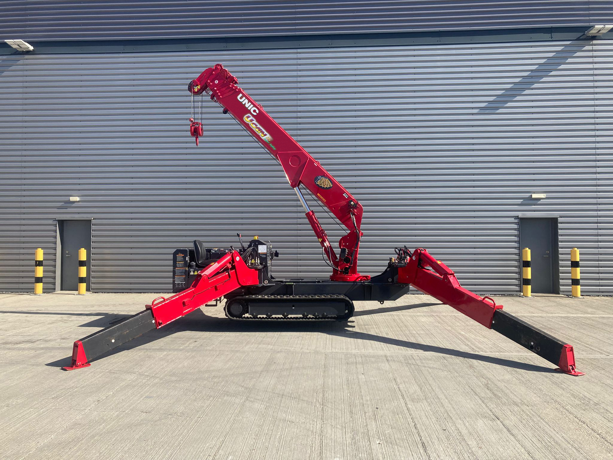 Used 2023 UNIC URW-547 CDER