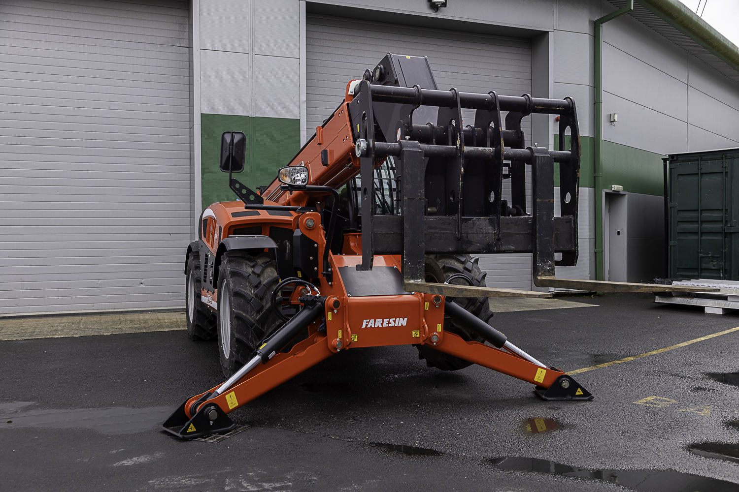 Used 2021 Faresin F14.42 Stage V Telehandler