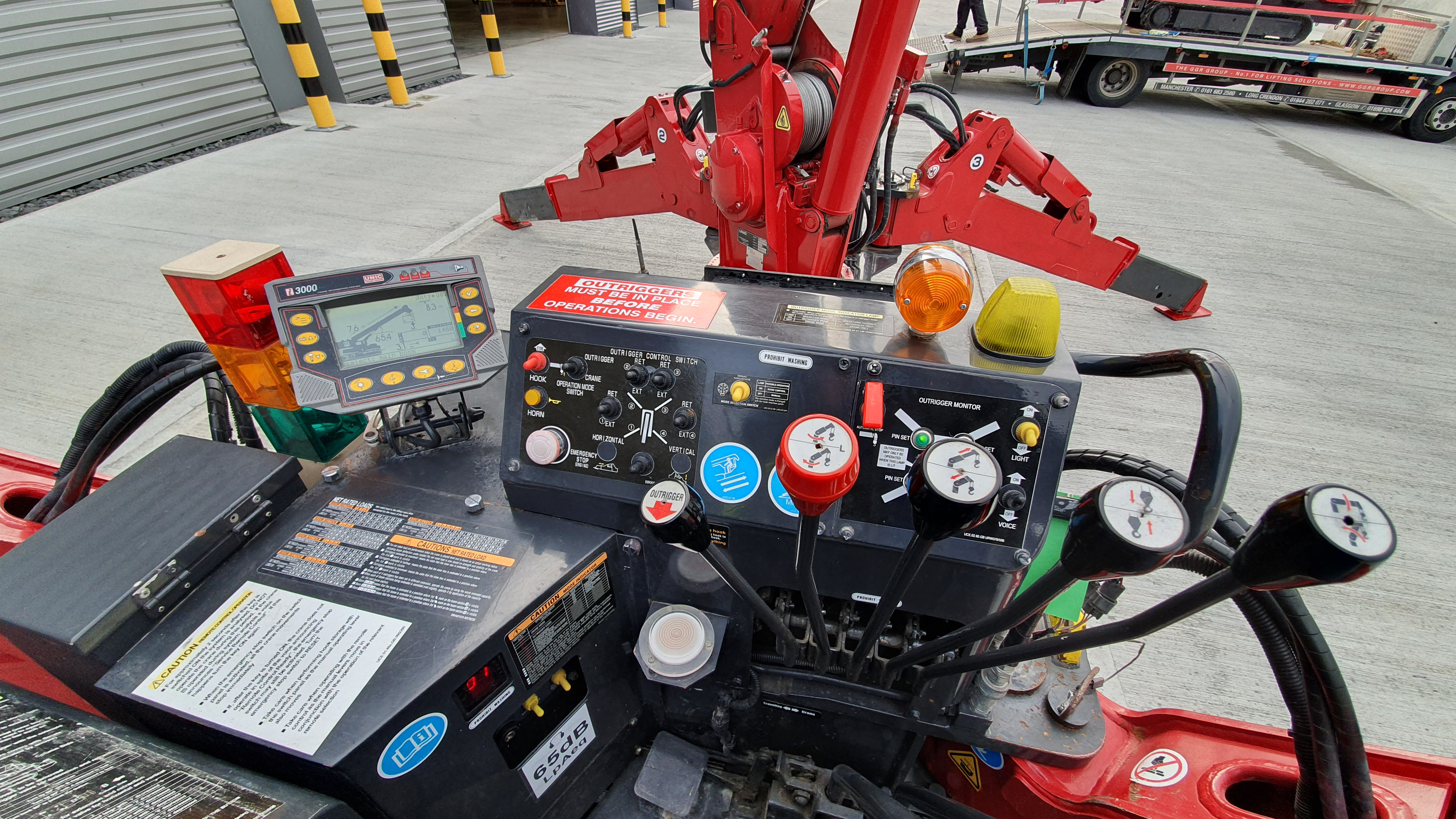 Used Sold – 11/19 – 2009 UNIC URW-376 CDER Mini Spider Crane