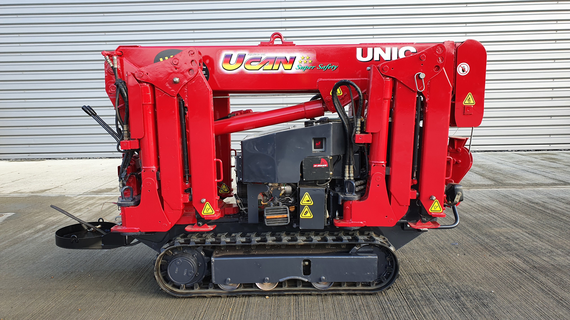 Used Sold - 03/21 - 2006 UNIC URW-094 CER Mini Spider Crane