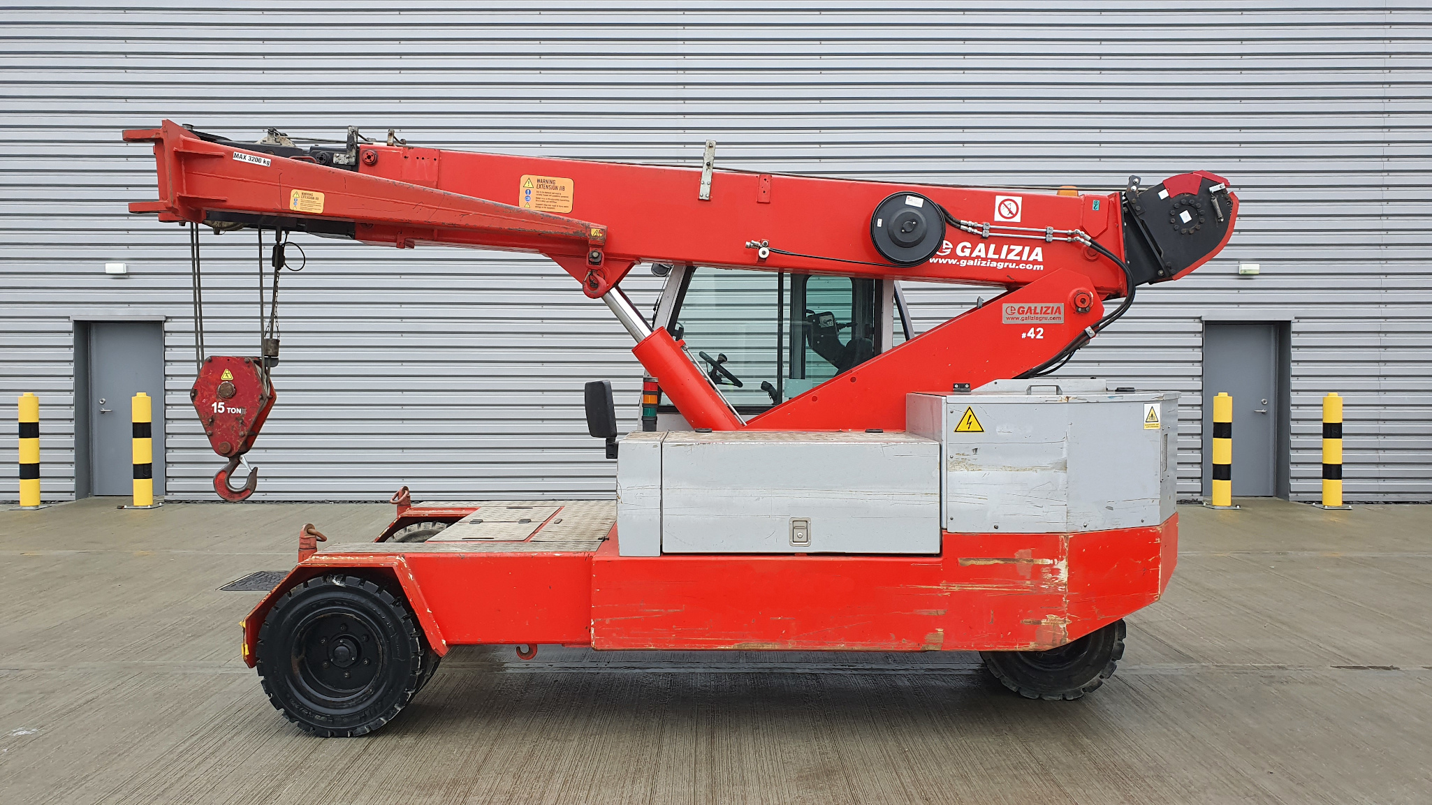 Used Sold - 02/22 - 2011 Galizia G150 Pick & Carry Crane