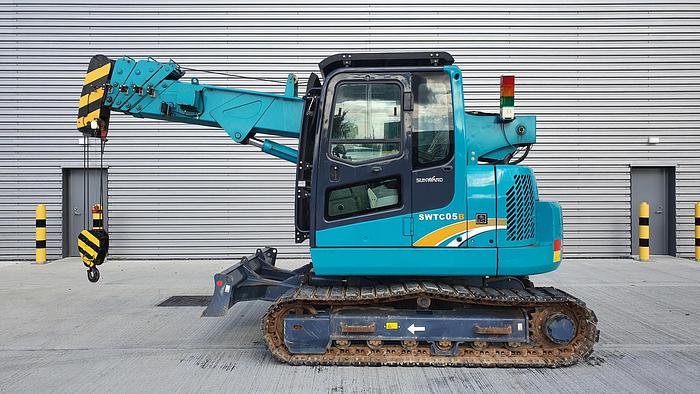 Used Sold - 04/24 - 2016 Sunward SWTC05B Mini Crawler Crane