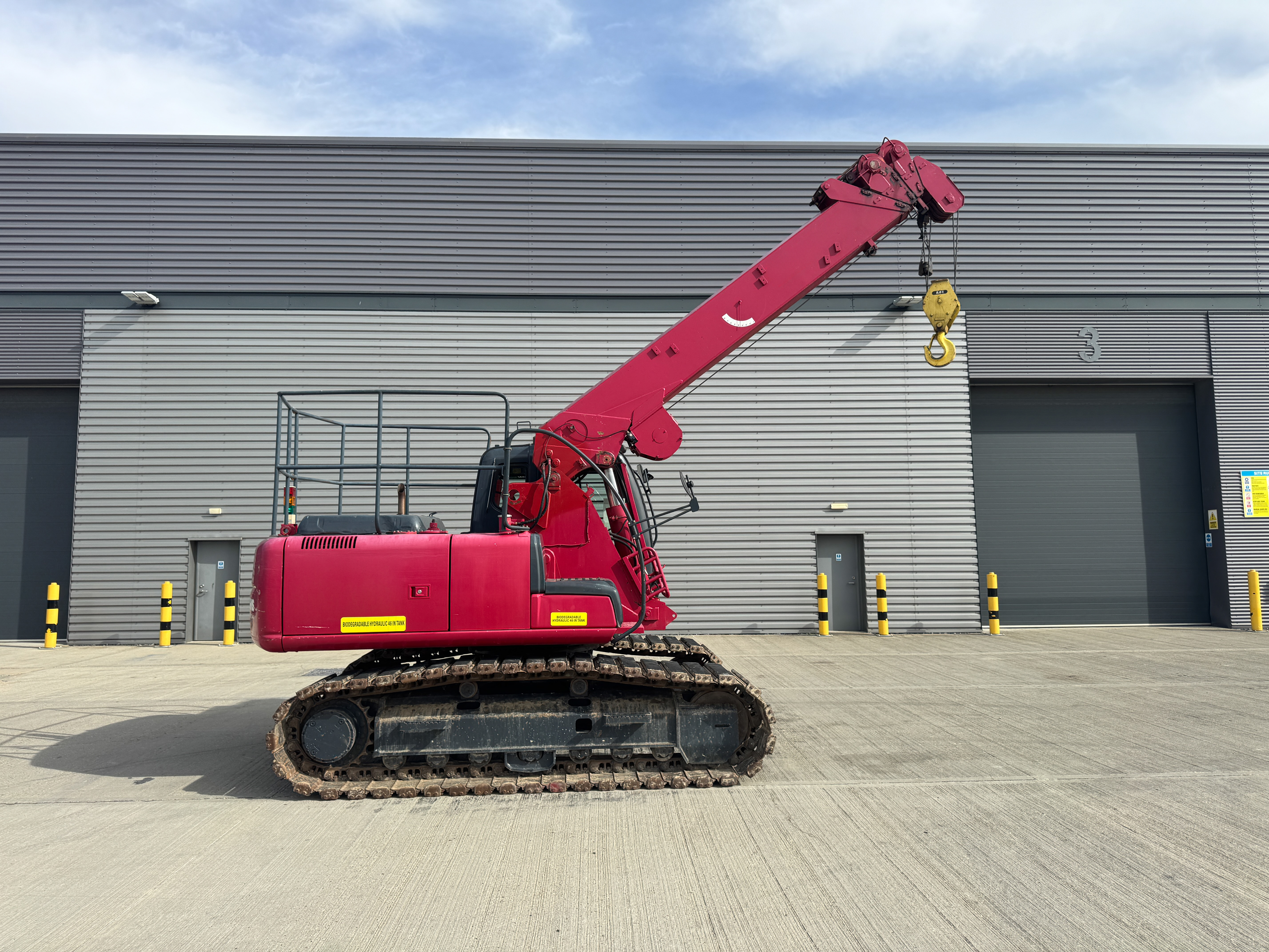 Used Hitachi ZX160LC-T
